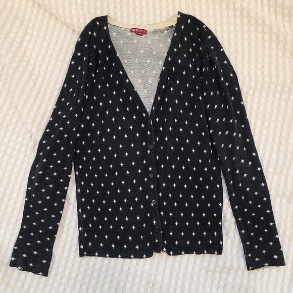 Black and white cardigan - Picture 6 of 6